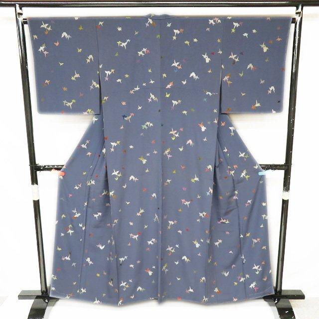 特選 小紋 着物 未使用 袷 正絹 カジュアル 縦縞模様 千羽鶴 刺繍 藍鼠