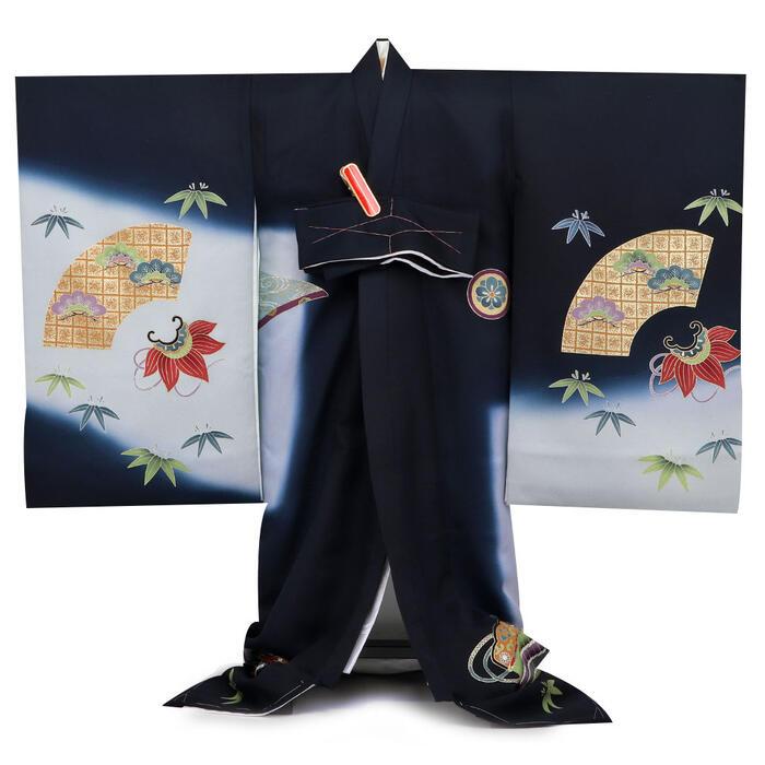 お宮参り 着物 男の子 産着 紺 金 ブルーグレー 正倉院文様 鏡 巻物 軍配 巴太鼓 正絹 友禅 金駒刺繍 刺繍 金彩 新品_4