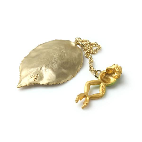 根付 カエル 葉 緑 単品 シンプル 和 可愛い 小紋 オールシーズン