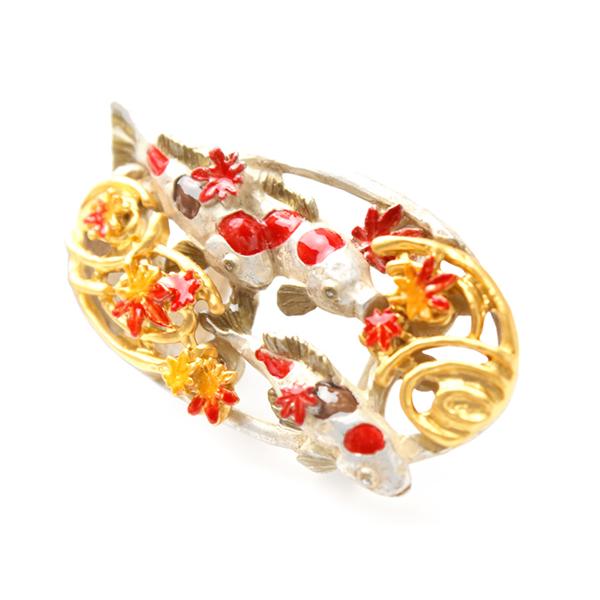 帯留 鯉 秋 単品 三分紐を通す シンプル 和 帯留め 帯どめ 小紋 洒落着