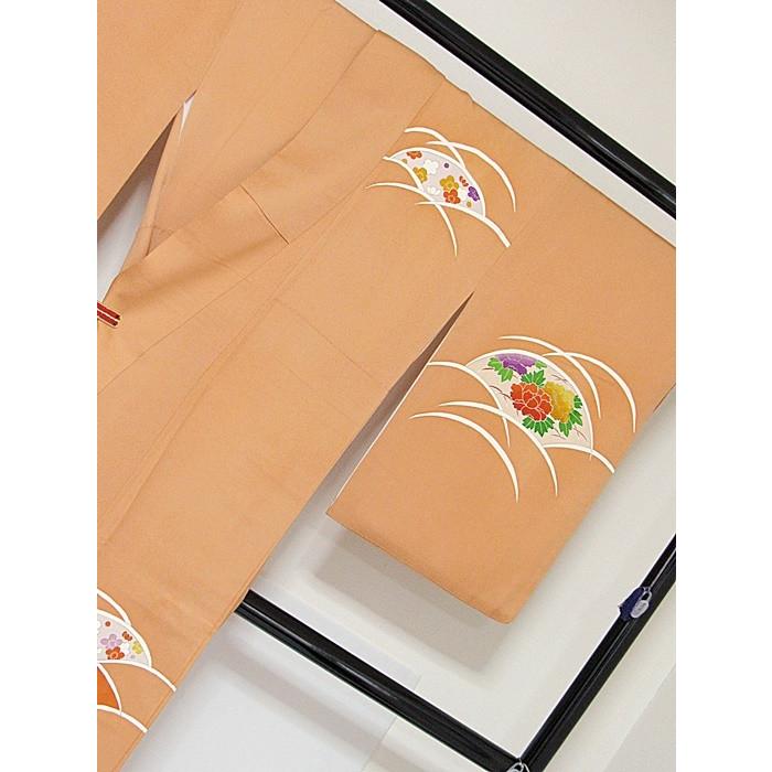 附下げ】袷着物 紋綸子（さや型）／波取りに菊 梅 牡丹 桐／154cm前後 