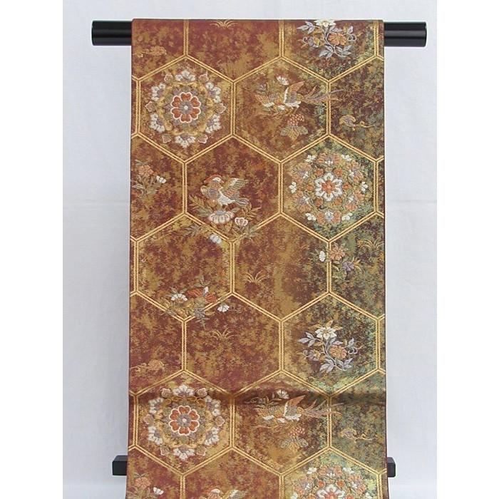 錦 袋帯】亀甲取りにオシドリ吉祥花華文 茶かかった臙脂【美品 