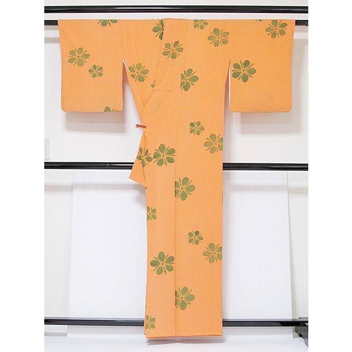 使用感なし】【小紋】袷着物 紋綸子／花／地紋おこし／オレンジ☆159cm 