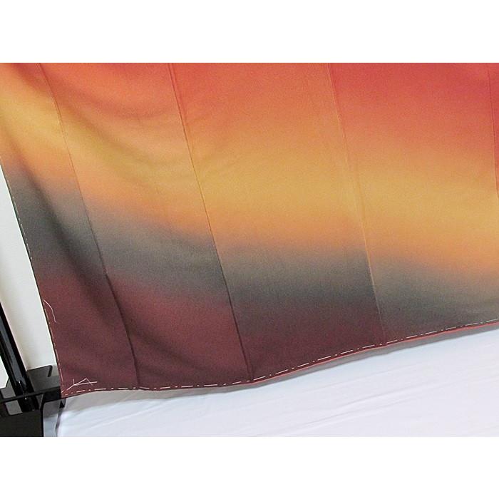 附下げ 仕付 袷着物 縮緬 紋付(1ッ紋) 斜段 暈かし 163cm前後 