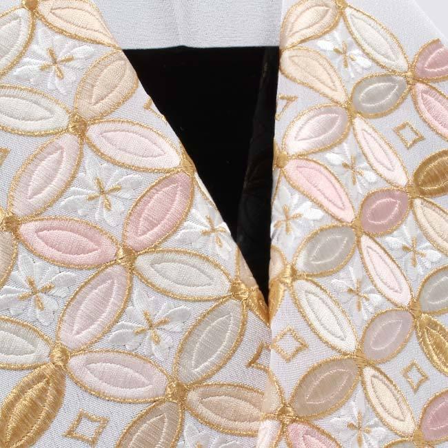 刺繍半襟 振袖用 白地 七宝花菱文 金 薄ピンク刺繍 成人式 卒業式 半衿 訪問着用 婚礼衣装用 礼装用 衿秀 刺繍半衿 洗える ポリエステル ししゅう Eri006 きもの 和 通販 Yahoo ショッピング