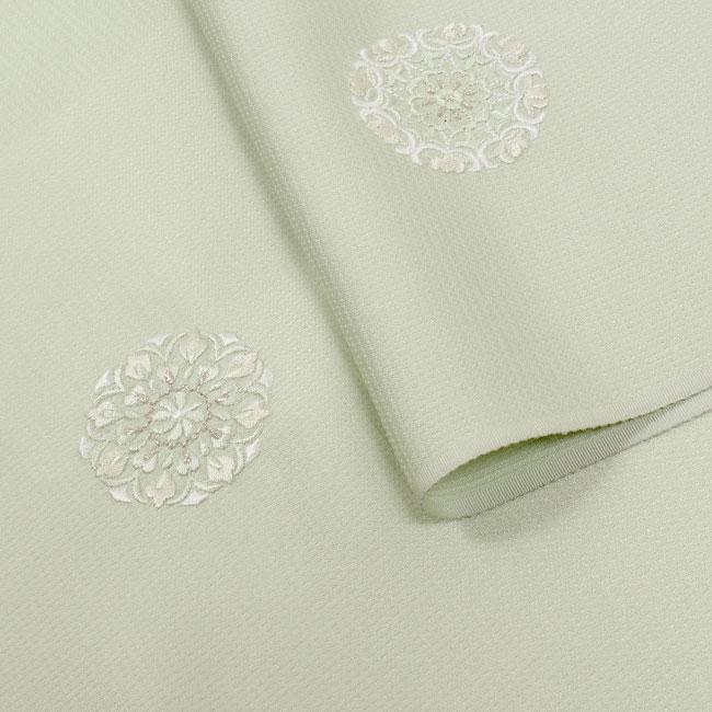 菱健特選小紋着尺 刺繍入り 洋華紋 グリーン 柳鼠 飛び柄 丹後 菱健特選小紋着尺 刺繍入り 洋華紋 グリーン 柳鼠 飛び柄 丹後