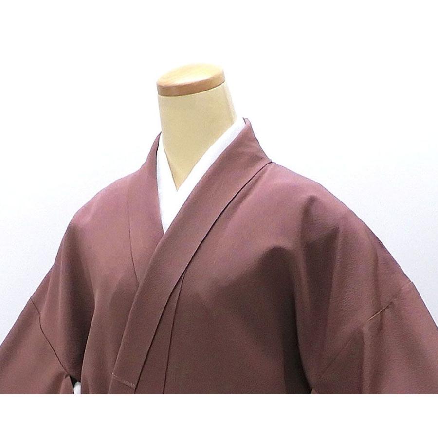 色無地 未使用 正絹 渋め葡萄色 身丈169.5cm 裄丈68.5cm 五三の桐 縮緬 未着用 美品 新古品 未使用品 着物 a4152の画像