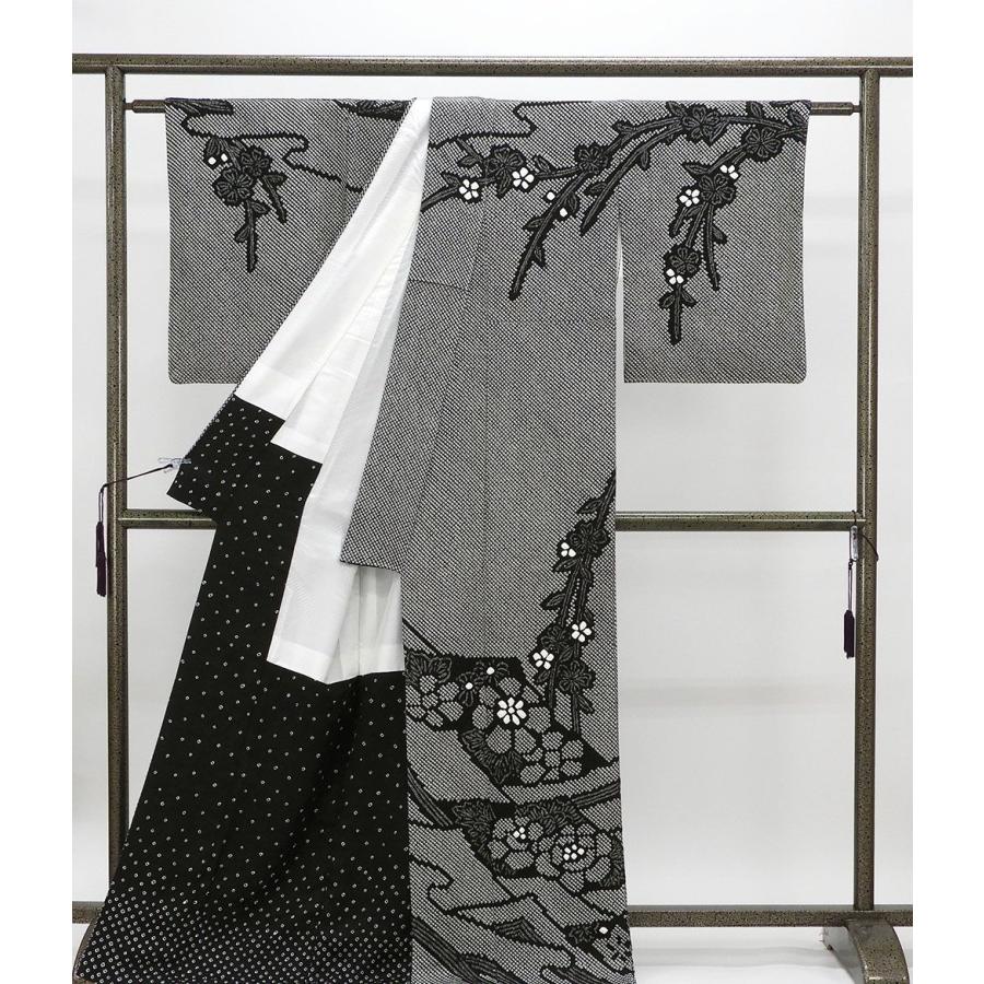 総絞り 訪問着 黒 絞り 枝垂れ桜　 裄65 総絞り 訪問着 黒 絞り 枝垂れ桜 裄65 - メルカリ