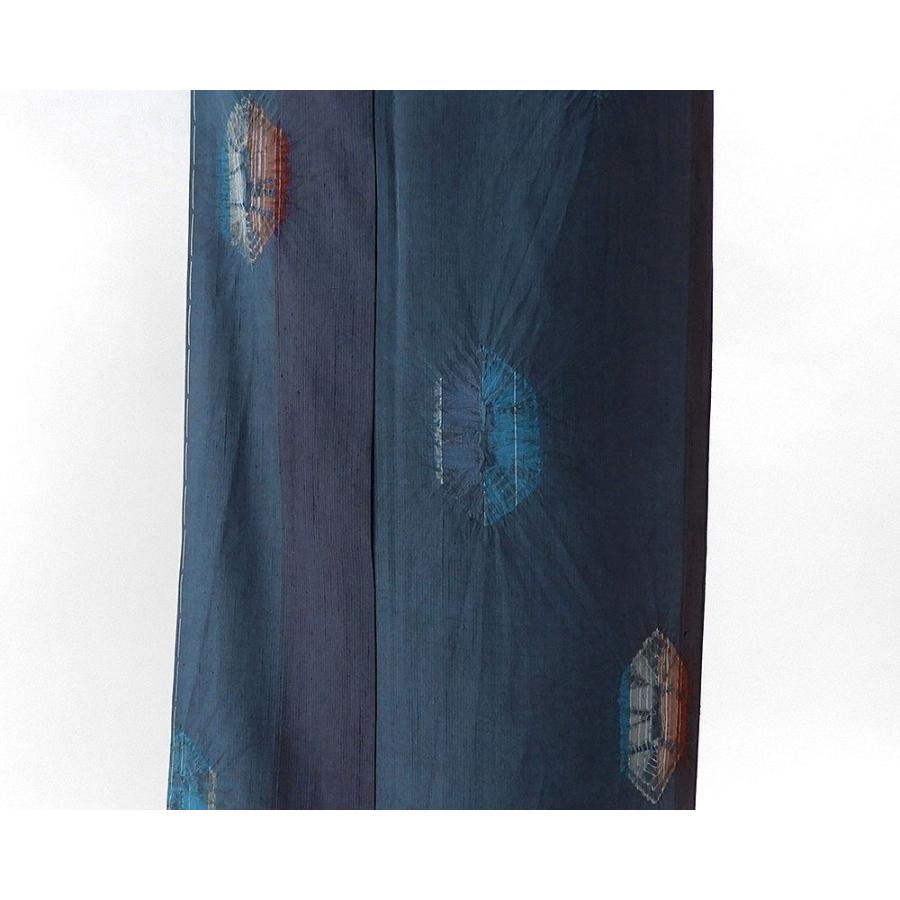 紬 未着用美品 正絹 悠遠 幾何模様 身丈163cm 裄丈65.5cm 紬 未使用 新古品 着物 紬 未着用美品 正絹 悠遠 幾何模様 身丈163cm 裄丈65.5cm 未使用 新古