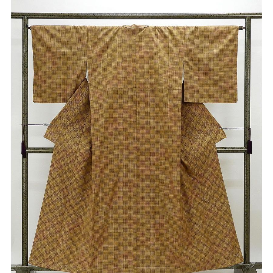 紬 未着用超美品 正絹 格子ぼかし模様 身丈157cm 裄丈65cm 紬 未使用