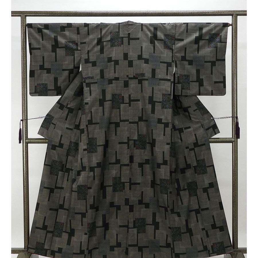 紬 正絹 7マルキ鏡裏花模様 身丈159.5cm 裄丈66.5cm 大島紬 リサイクル 
