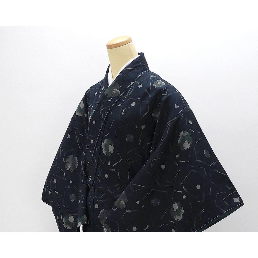 紬 未着用 正絹 雪輪幾何模様 身丈167cm 裄丈67cm 茶屋辻紬 未使用 新古品 着物 d4054 50％OFF SALE 紬 未着用 正絹 雪輪幾何模様 身丈167cm 裄丈67cm 茶屋辻