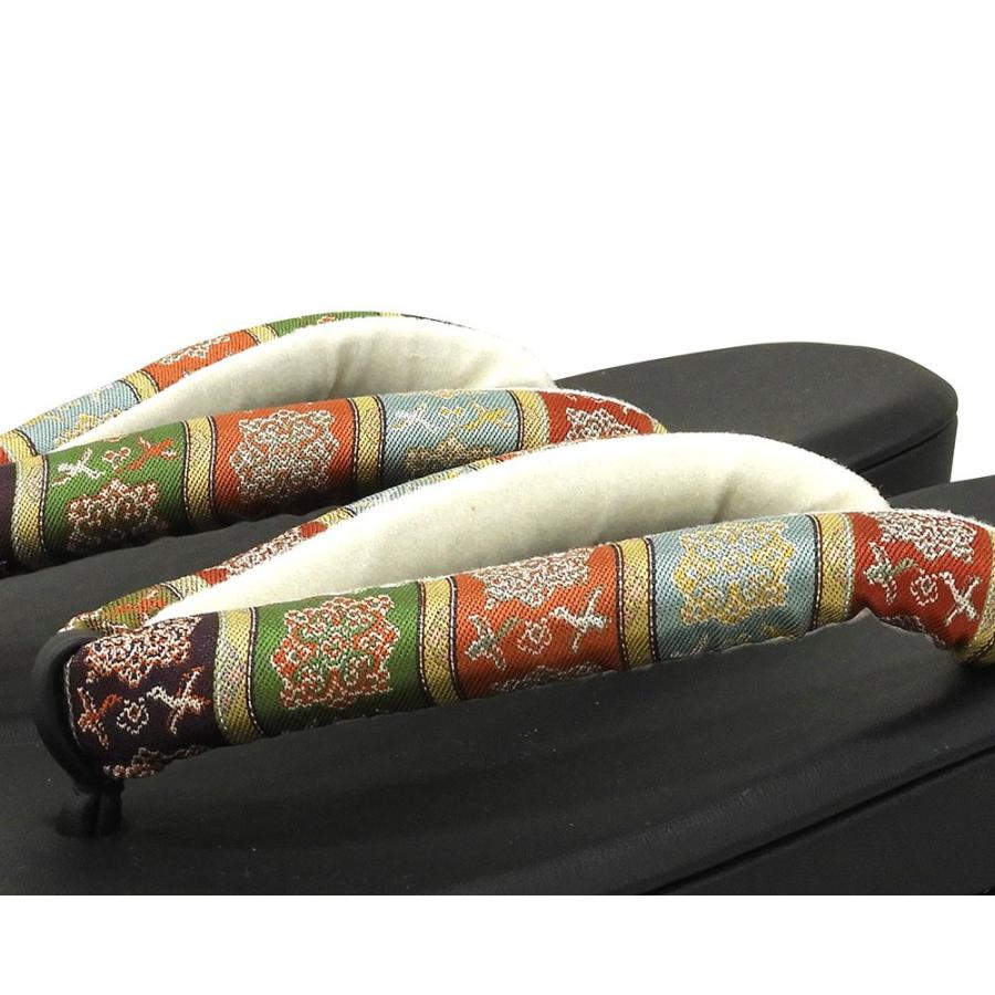 京都発　錦匠　龍村　本革張製草履　切込芯　葡萄唐草文錦　Ｍ寸⭐️【日本製/新品】⭐️ 京都発 錦匠 龍村 本革張製草履切込芯 葡萄唐草文錦 S寸✨【日本製