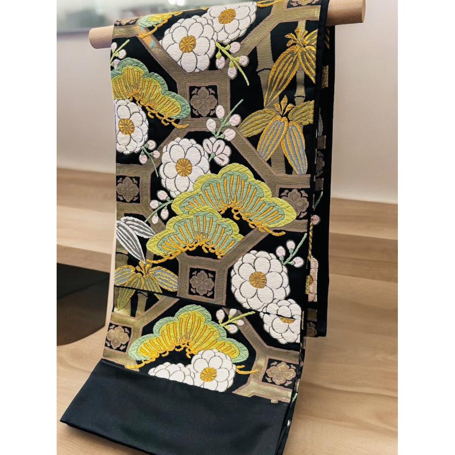 芯入仕立込 都 唐織 袋帯 蜀甲 松竹梅 黒地 [国内手縫最高級