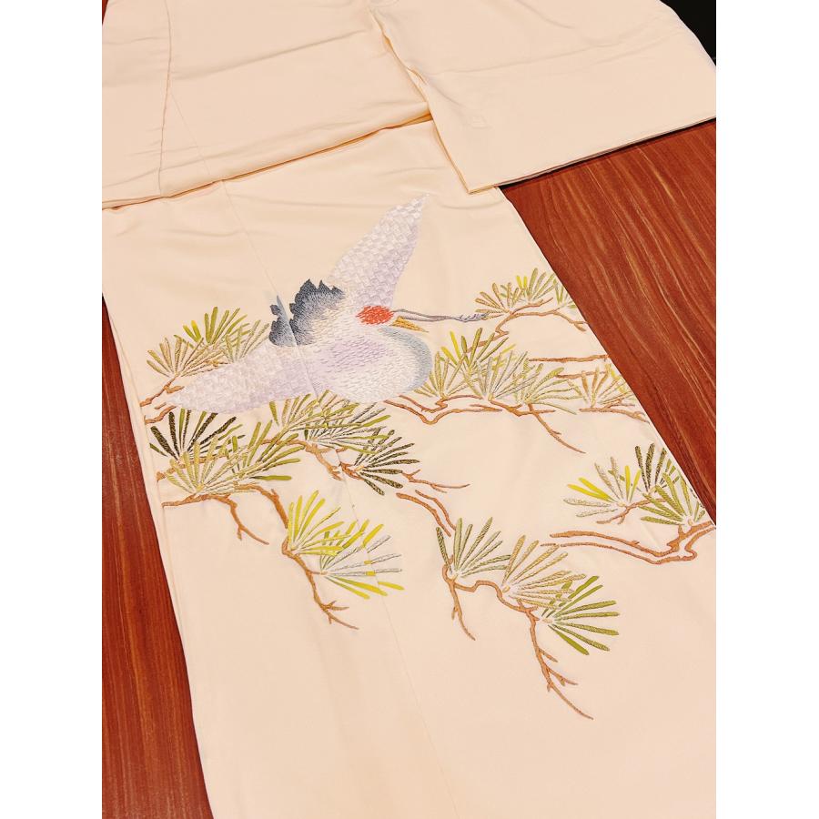 色留袖 】作家物 二代目 岸本景春 色留袖 松に鶴 日本刺繍 クリーム地 