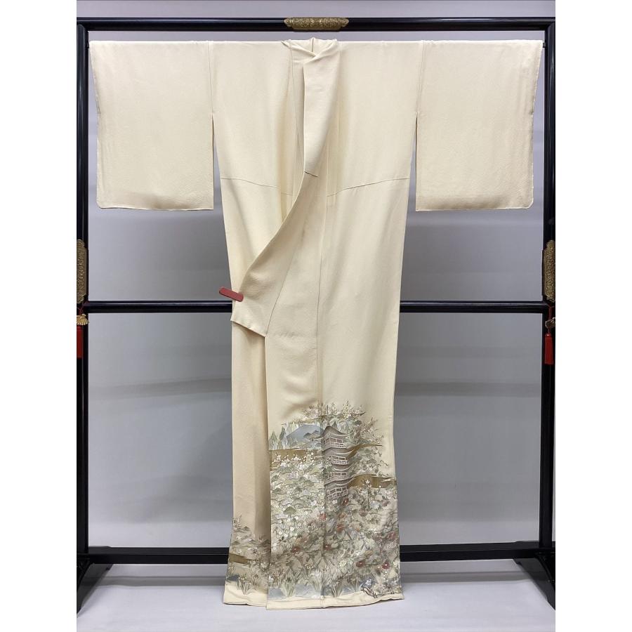 着物 留袖 刺繍色留袖 未使用 中古 草花柄 ベージュ 正絹 裄69cm 