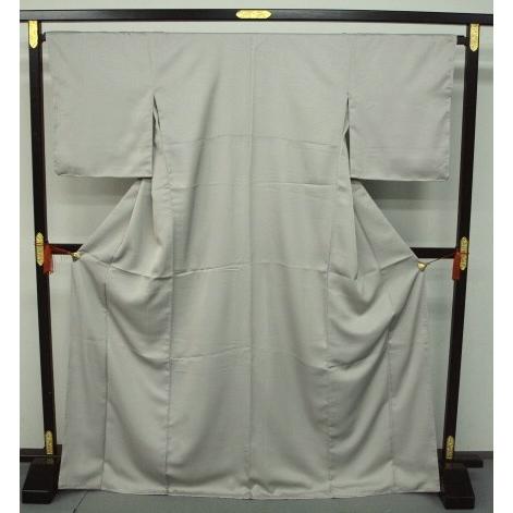 お仕立て上がり　袷　東レシルック　紋意匠　色無地　グレー色　0588