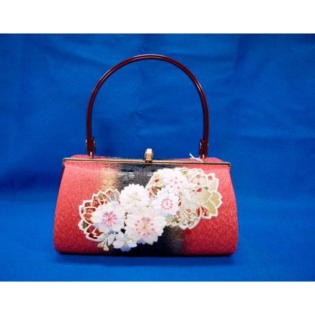 はなページです　振袖一式　草履バック付き 大幅値下げ 振袖用 1013 草履バックセット 刺繍柄 日本製 赤/黒 M