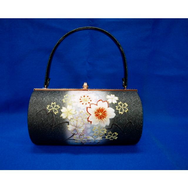 大幅値下げ 振袖用 1014 草履バックセット 刺繍柄 日本製 黒系 Fサイズ