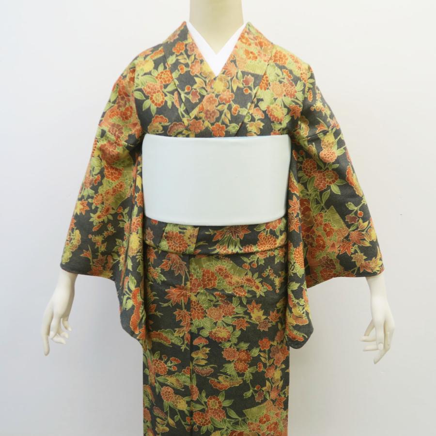 小紋 墨黒 濃紺 黒地 鮫小紋 花 四季の花 朱 緑 ブラック 正絹 中古  