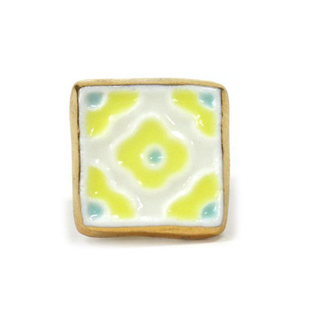 kimono cafe（キモノカフェ） 【30％OFF対象品】大人 帯留 七窯社