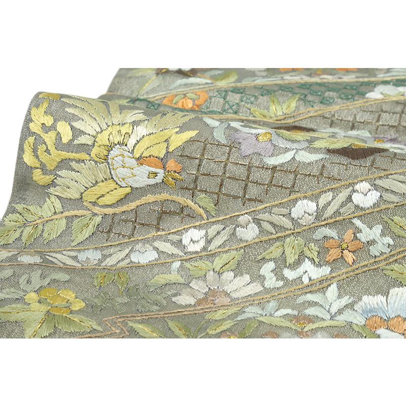 袋帯 スワトウ刺繍 汕頭刺繍 刺繍 手刺繍 西陣織 正絹 銀地 灰色 袋帯 スワトウ刺繍 汕頭刺繍 刺繍 手刺繍 西陣織 正絹 銀地 灰色