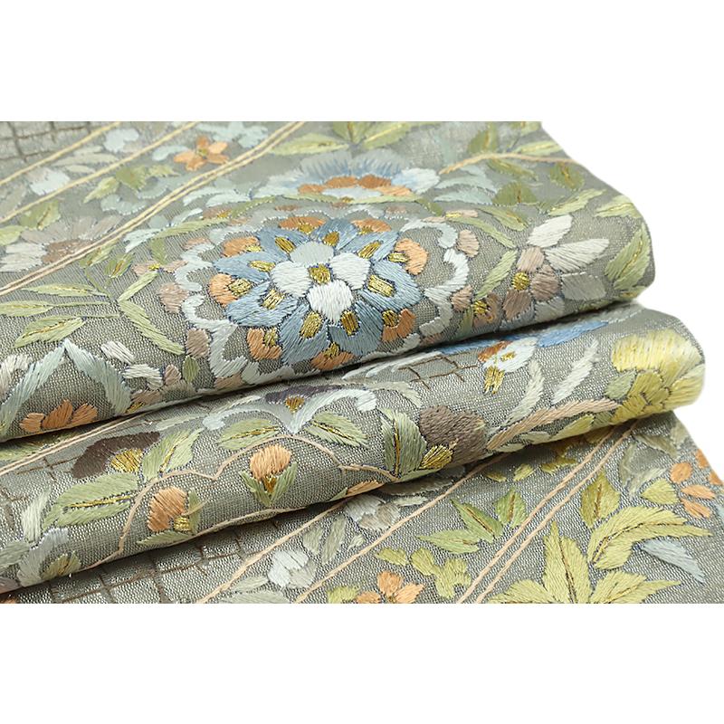 袋帯 スワトウ刺繍 汕頭刺繍 刺繍 手刺繍 西陣織 正絹 銀地 灰色 袋帯 スワトウ刺繍 汕頭刺繍 刺繍 手刺繍 西陣織 正絹 銀地 灰色