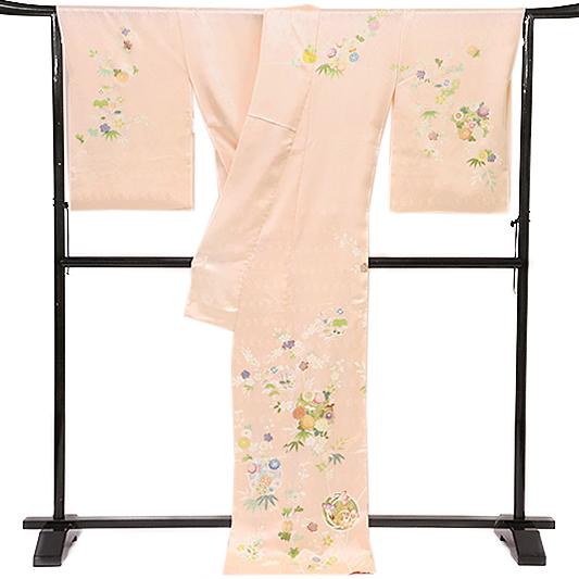 訪問着 光沢のある紗綾形の綸子 薄紫のぼかし染め 松の駒