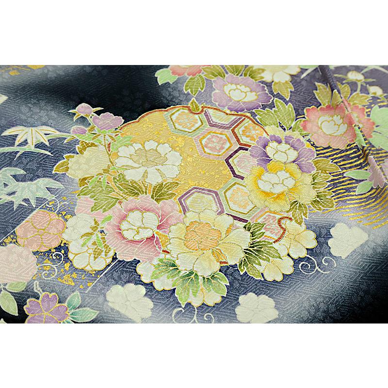 訪問着 吉澤友禅 十日町友禅 正絹 黒地 貝桶 桜 菊 牡丹 桔梗 菖蒲 楓 七宝 亀甲 古典 最高級丹後ちりめん 手描友禅 未仕立て No.88-2737の画像