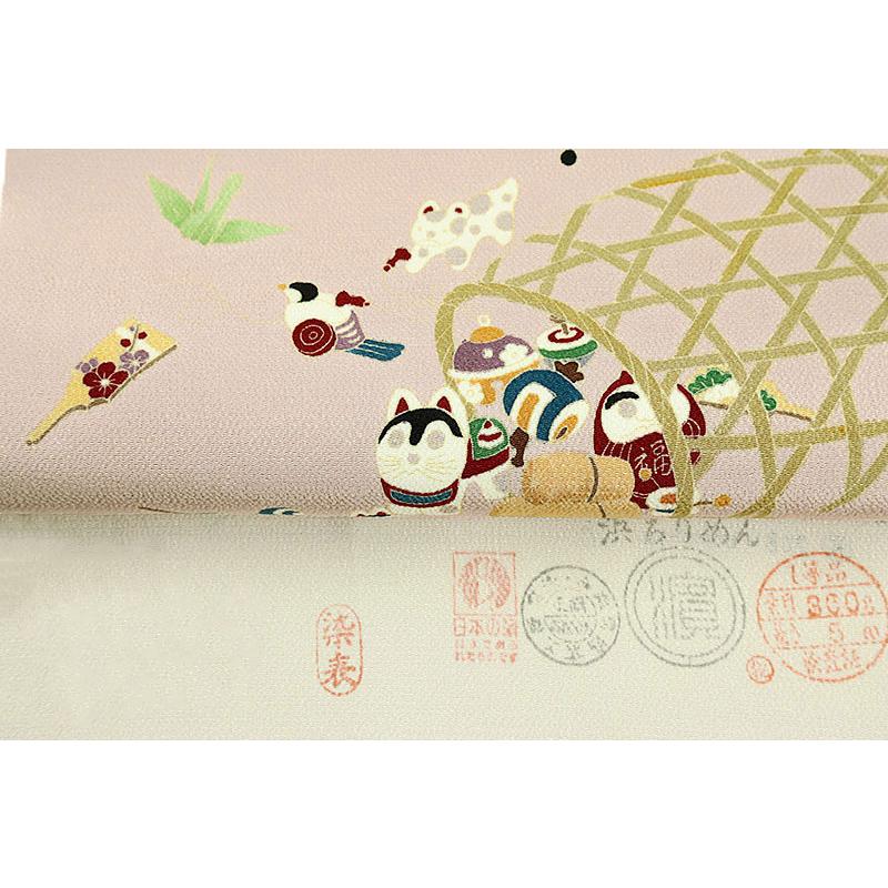 名古屋帯 正絹 お正月 宝尽くし 秀美 新品 未仕立て カジュアル 薄茶 ピンクベージュ ベージュ 赤 緑 白 黄色 猫 玩具 オモチャ No.88-3033の画像