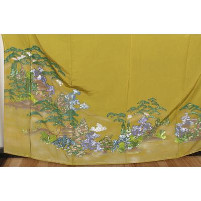 色留袖作家物ベージュに深緑の暈し屋敷風景