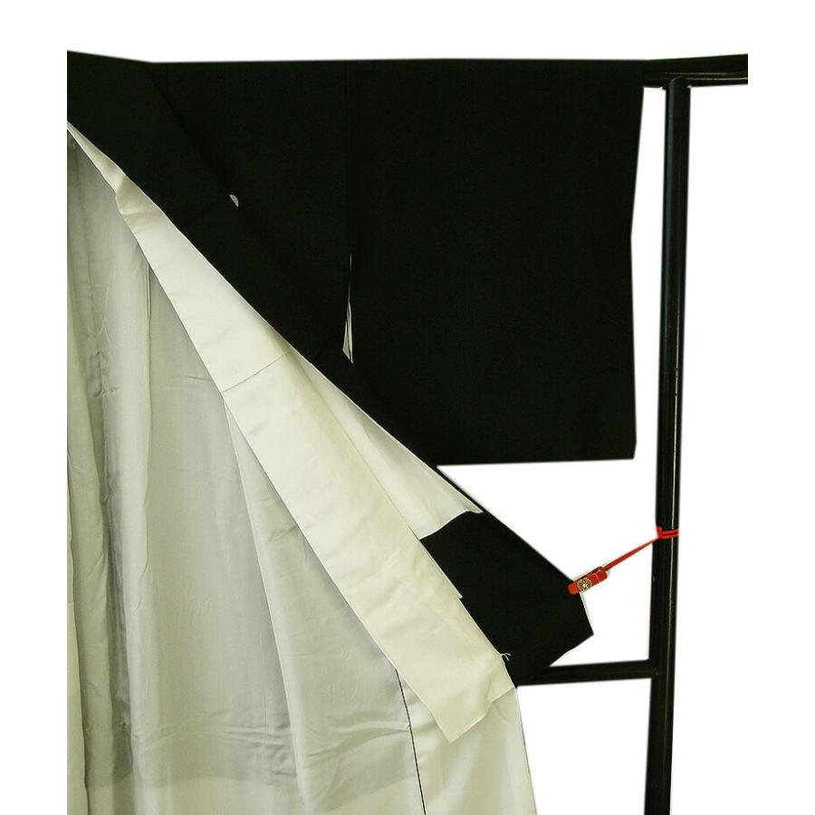 美品 作家物 縮緬地 本加工染 黒留袖（正絹）仕立上り＜D400＞ : d400  