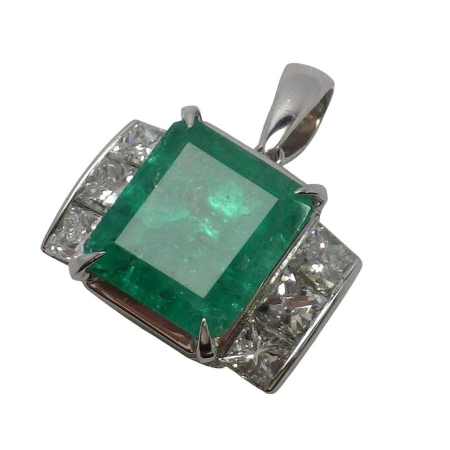 コロンビア産エメラルド ダイヤモンド ペントップ Pt900 9.5g コロンビア産エメラルド ダイヤモンド ペントップ Pt900 9.5g