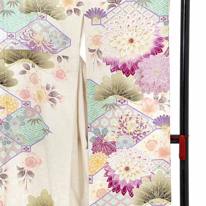 未仕立て 振袖 22点セット「九重×中村里砂 クリーム 蜀江文に菊」仮絵