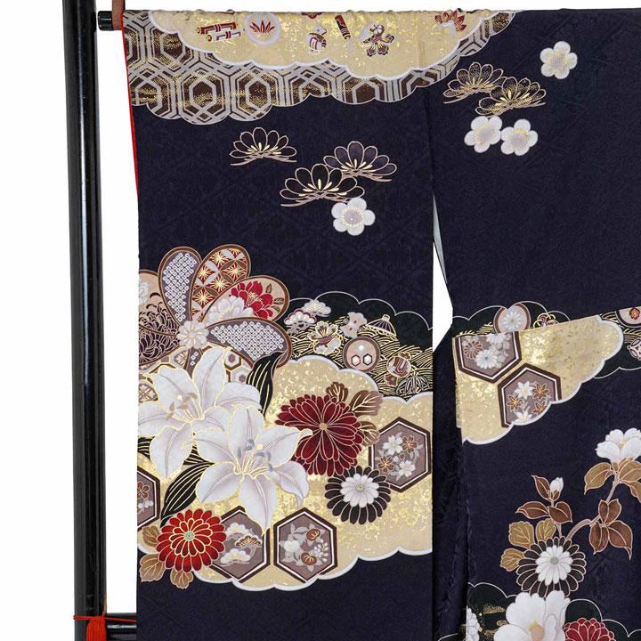 未仕立て 振袖 22点セット「濃紺 百合に椿 ねじれ梅」仮絵羽 振り袖