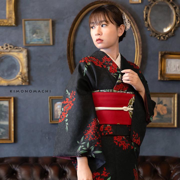 KIMONOMACHI 洗える着物 セット「袷着物：アラベスクに南天 黒色＋京