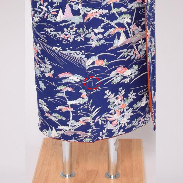 （Prices down3）(中古品)仕立て上がり 袷着物 「紺色 草花風景」 小紋 正絹 (メール便不可)＜T＞_2