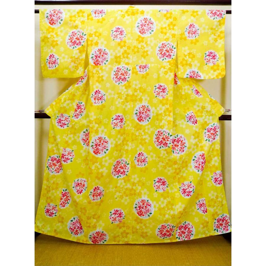 正式的 着物 ゆかた 女性用 和服 綿 薄い イエロー(黄色), 花 【中古】 【USED】 【リサイクル】 ☆ 正式的 着物 ゆかた 女性用 和服 綿 薄い イエロー(黄色), 花 【中古】 【USED】 【リサイクル】 ☆