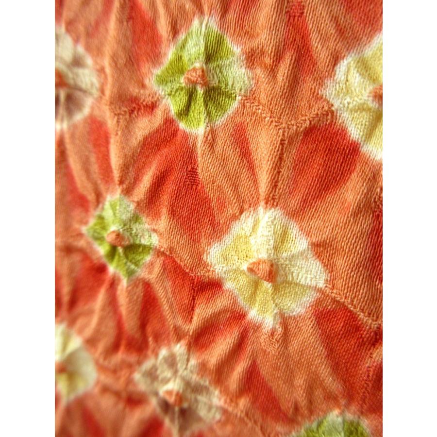 未使用に近い　　絞り　ポップ　正絹　小紋　リサイクル　サーモンピンク　ドット　水玉　お正月 パーティー お茶会  会食  普段着 レトロ アンティーク |  | 07