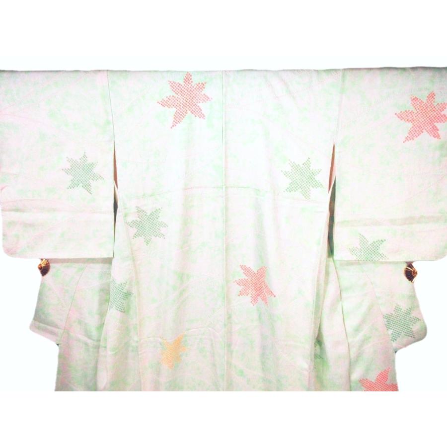 未使用　　アンティーク　正絹　しつけ付き　淡い黄緑色の絞り　楓　紅葉 小紋 手絞り パステルグリーン リサイクル お宮参り 七五三 パーティー お茶会 |  | 01