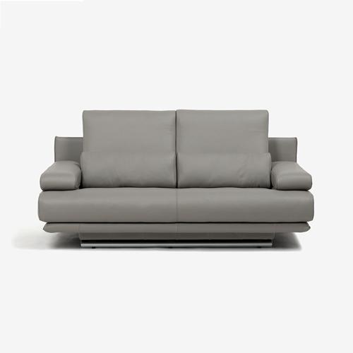 美品ROLF BENZロルフベンツ 6500/182 総革2Pソファ＆オットマン 6500/182 | ロルフベンツ (ROLF BENZ) | IL DESIGN (イル デザイン)
