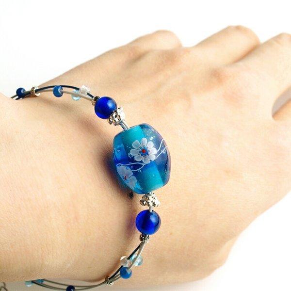 花泡 カラー ワイヤー ブレスレット」とんぼ玉 ブレスレット ガラス