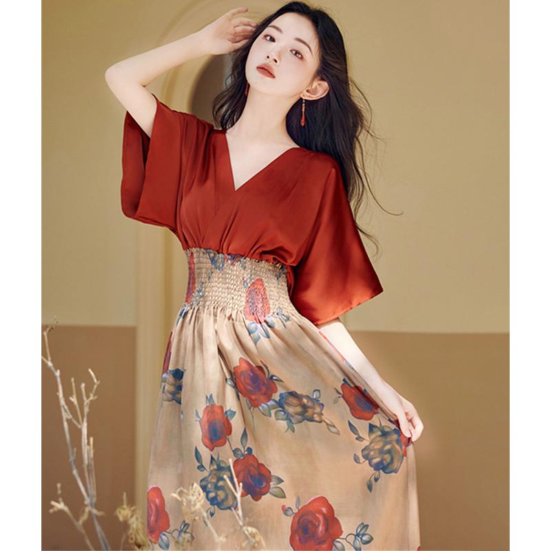 送料無料 ワンピース ドッキング カシュクール 五分袖 着物風 花柄 フラワー バラ 薔薇 ロングワンピ マキシ シャーリング レッド 赤 「cawaii french」の画像