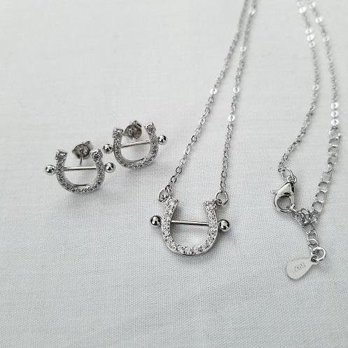 S925 ホースシュー ネックレス＆ピアスセット 乗馬 馬術 : KIND ALL 