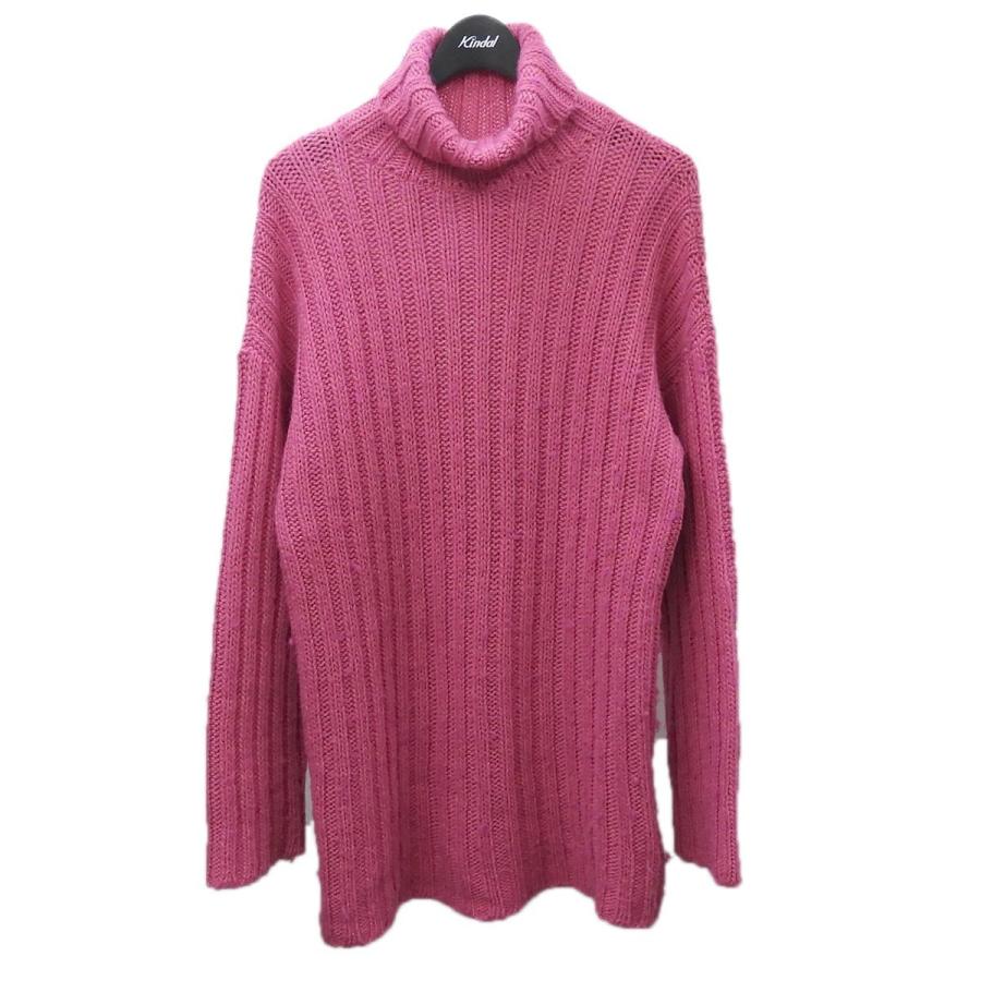 ブランチ 収益 猛烈な ショッキング ピンク セーター 定説 自治的 カロリー