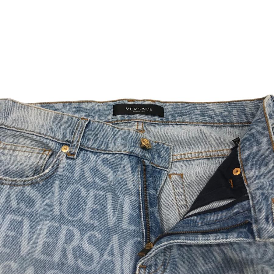 VERSACE（ヴェルサーチェ） 【値下げ】VERSACE 総柄デニムパンツ 
