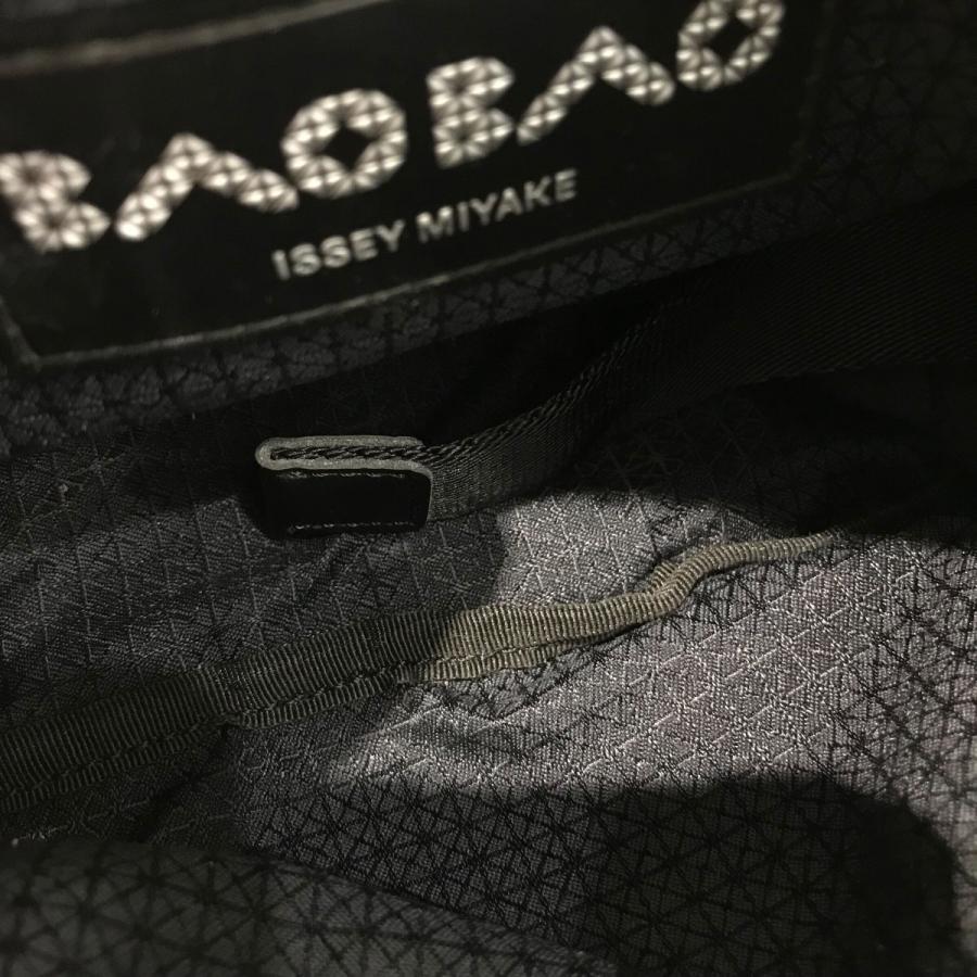 BAO ISSEY MIYAKE バオバオイッセイミヤケ ショルダーバッグ BB33AG661