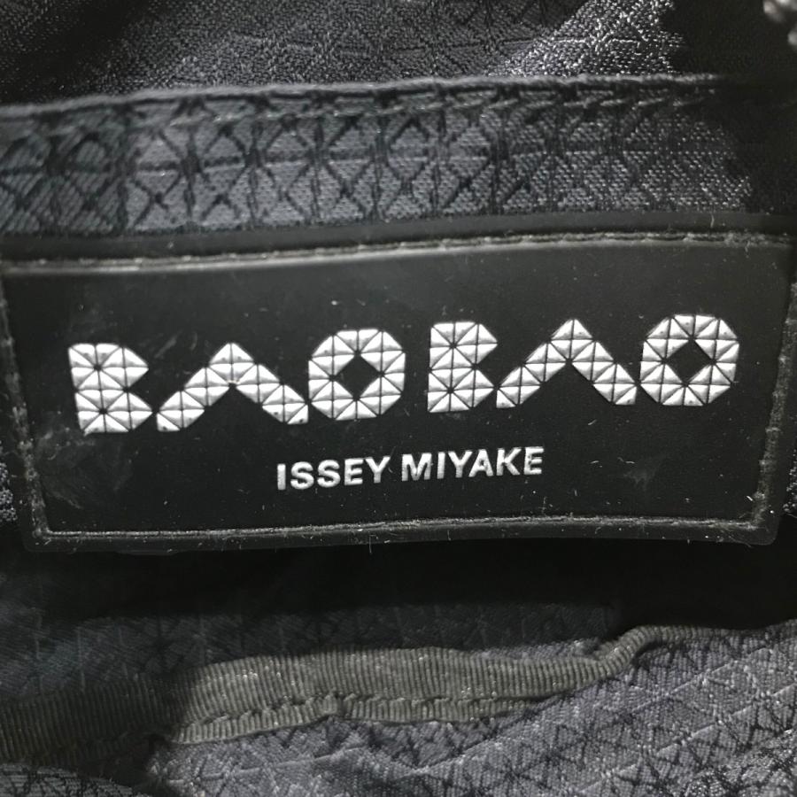 BAO ISSEY MIYAKE バオバオイッセイミヤケ ショルダーバッグ BB33AG661