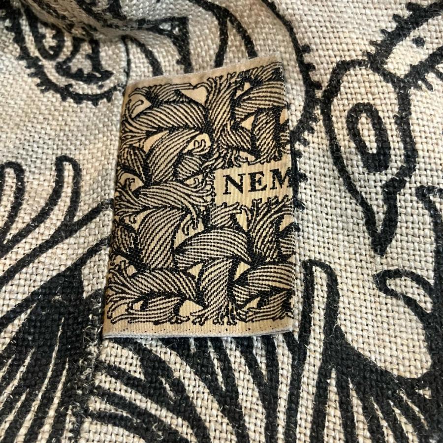 NEMETH ネメス 総柄ショルダーバッグ カーキ : カインドオルYahoo!店