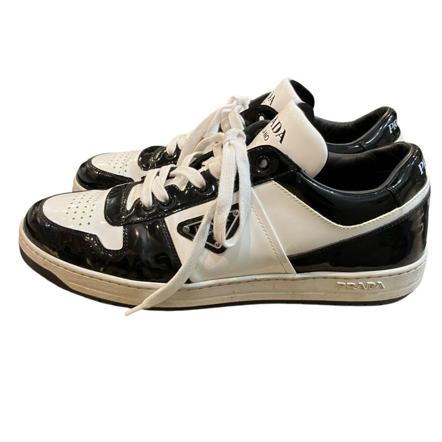 PRADA（プラダ） 「Downtown」 ローカットスニーカー 2EE364 ブラック 